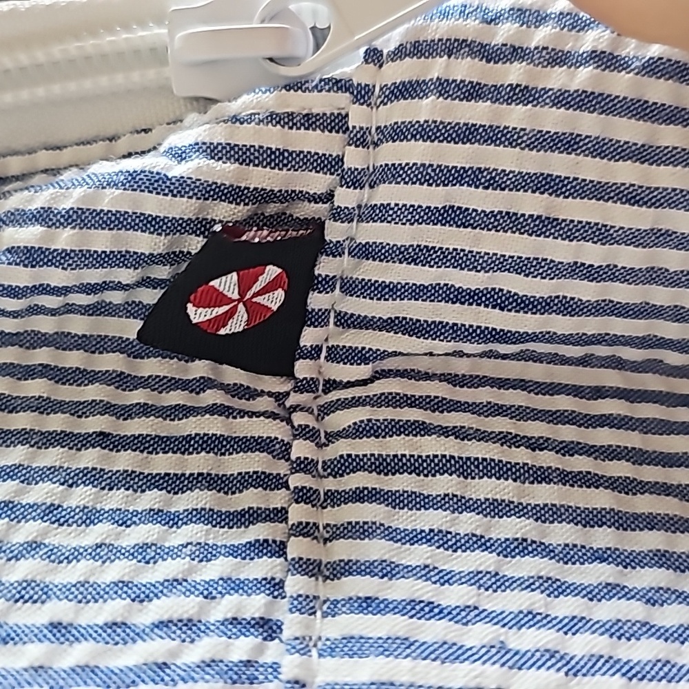 Seersucker Lunchbox in Blue and White - Picture 4 of 7